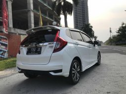 Honda Jazz RS CVT 2020 Putih 10