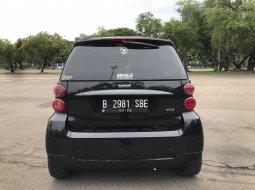 Smart fortwo Cabrio 2010 Hitam 9