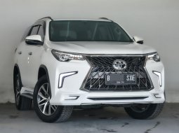 Toyota Fortuner 2.4 VRZ AT 2019 SUV - Bergaransi Mesin 30 Hari