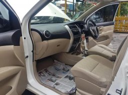 Jual Nissan Grand Livina XV 2014 harga murah di Jawa Timur 8