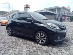 Honda Brio RS CVT 2018 4