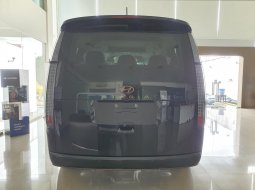 Harga Hyundai Staria 2021 7