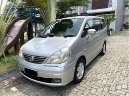 Jual Nissan Serena Highway Star 2006 harga murah di Banten