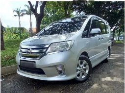 Jawa Barat, jual mobil Nissan Serena Highway Star 2014 dengan harga terjangkau
