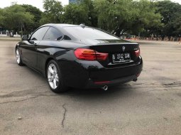 BMW 4 Series 435i 2016 Hitam 5