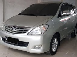 Toyota Innova 2.0 G A/T ( Matic Bensin ) 2009 Silver Siap Pakai Good Condition 1