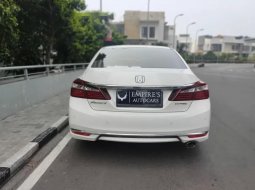 Mobil Honda Accord 2017 VTi-L dijual, DKI Jakarta 5
