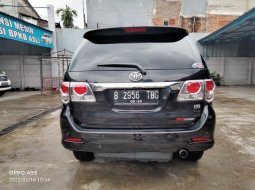 Toyota Fortuner 2.4 G VNT AT 2013 10