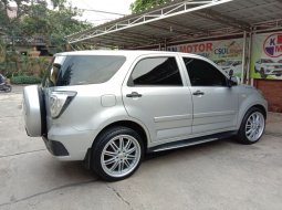 Daihatsu Terios X extra 1.5cc Automatic Th'2017 5