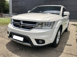 Dodge Journey SXT AT 2013 Putih 4