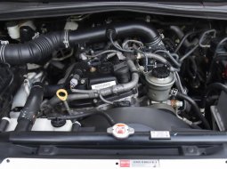 Toyota Kijang Innova Q 2017 6