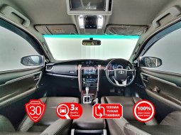 Toyota Fortuner VRZ TRD 2.4 A/T 2018 5