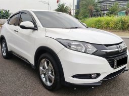 Honda HRV E 1.5 A/T 2017 DP Minim 1