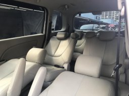 Mazda Biante 2.0 SKYACTIV A/T 2017 Putih 8