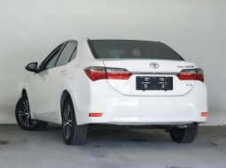 Toyota Corolla Altis G 2019 4