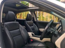 Honda HR-V 1.8L Prestige 2018 Putih 9