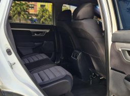Honda CR-V 2.0 i-VTEC AT 2017 / 2018 / 2019 White On Black Siap Pakai TDP 55Jt 2