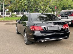 Mercedes-Benz E-Class E250  2015 HITAM super ISTIMEWA TERAWAT GRESS SIAP PAKAI JAMIN SUKA BGT 4