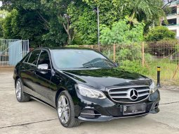 Mercedes-Benz E-Class E250  2015 HITAM super ISTIMEWA TERAWAT GRESS SIAP PAKAI JAMIN SUKA BGT 5