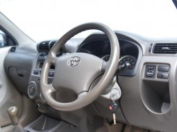 Toyota Avanza G 2011 3