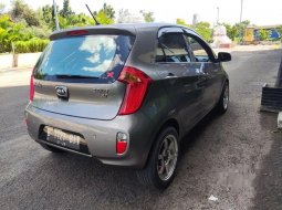 DKI Jakarta, Kia Picanto SE 2 2014 kondisi terawat 14