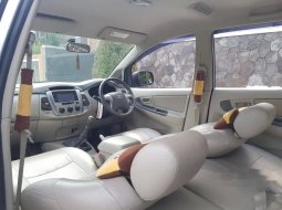 Mobil Toyota Kijang Innova 2014 G dijual, Jawa Barat 16