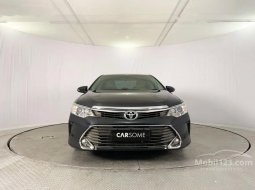 Mobil Toyota Camry 2016 V terbaik di DKI Jakarta 9