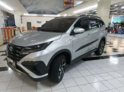 Mobil Toyota Sportivo 2018 terbaik di Jawa Timur