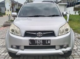 Jawa Timur, Toyota Rush S 2010 kondisi terawat