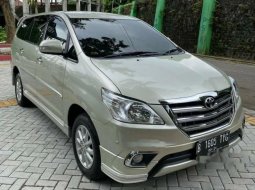 Jual mobil Toyota Kijang Innova V Luxury 2014 bekas, Jawa Tengah