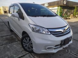 Jual Honda Freed E 2013 harga murah di DKI Jakarta