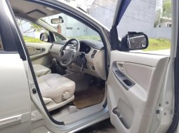 Mobil Toyota Kijang Innova 2014 G dijual, Jawa Barat 9