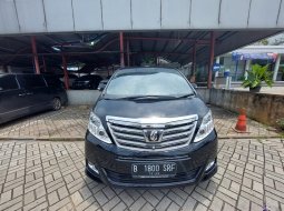 Toyota Alphard G 2012 3