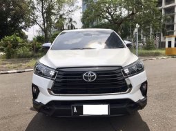 Toyota KIJANG INNOVA Venturer 2.4 Diesel AT 2021 Putih