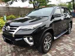 Toyota Fortuner VRZ Diesel A/T 2016 DP Minim