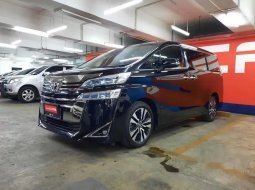 Mobil Toyota Vellfire 2019 G dijual, DKI Jakarta 8