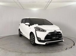 Mobil Toyota Sienta 2016 Q dijual, DKI Jakarta