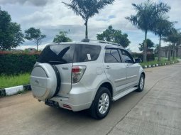 Mobil Daihatsu Terios 2011 TX terbaik di Jawa Barat 10