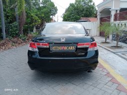 Jual mobil Honda Accord 2012 km low 4