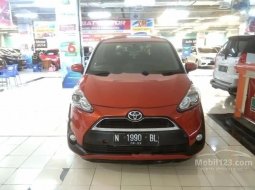 Mobil Toyota Sienta 2017 G terbaik di Jawa Timur