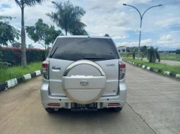 Mobil Daihatsu Terios 2011 TX terbaik di Jawa Barat 12