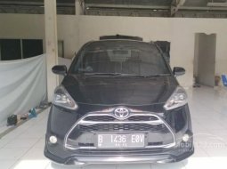 Jual cepat Toyota Sienta Q 2016 di Jawa Barat