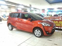 Mobil Toyota Sienta 2017 G terbaik di Jawa Timur 2