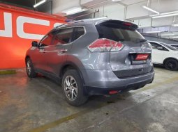 Mobil Nissan X-Trail 2016 2.5 CVT terbaik di DKI Jakarta 5