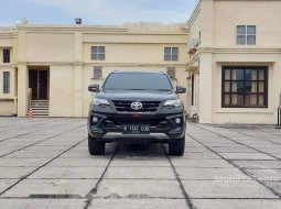 Toyota Fortuner 2017 DKI Jakarta dijual dengan harga termurah 5