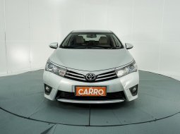 Toyota Corolla Altis 1.5 V AT 2015 Silver 2