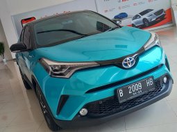 Toyota C-HR 1.8L CVT 2020 1