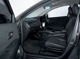 Honda HRV E AT 2019 Grey 10