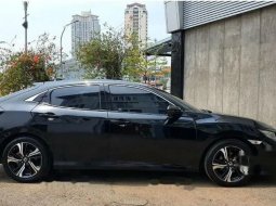 Mobil Honda Civic 2018 dijual, DKI Jakarta 13