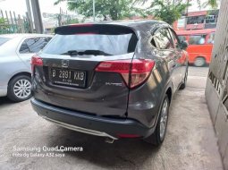 Mobil Honda HR-V 2017 E dijual, Jawa Barat 6